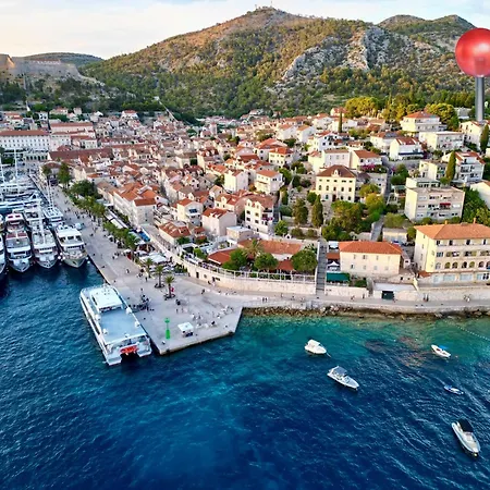Milton Hvar Apartman