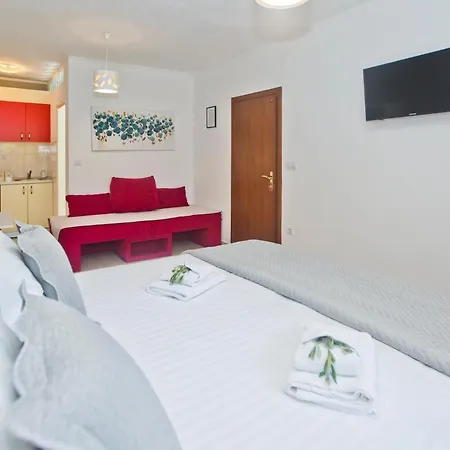 Apartment Milton Hvar
