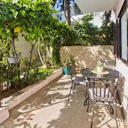Apartment Milton Hvar