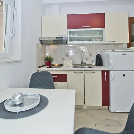 Apartment Milton Hvar