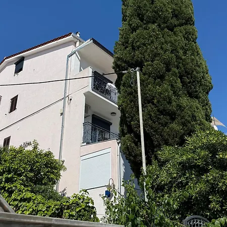 Apartment Milton Hvar Hvar Town
