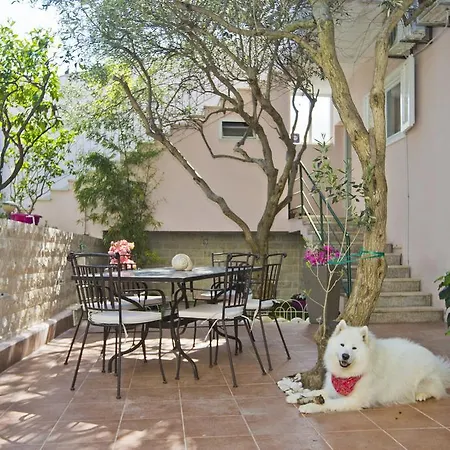 Daire Milton Hvar *