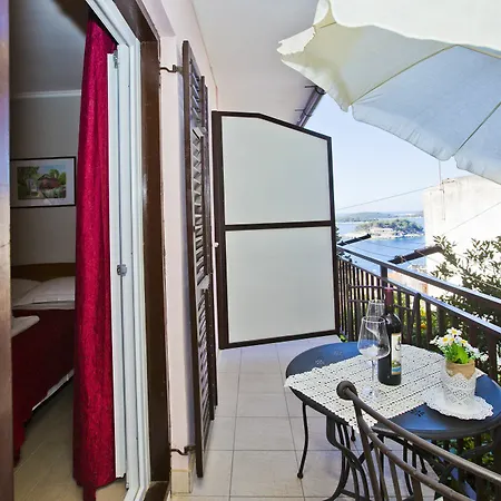 Apartment Milton Hvar Hvar Town